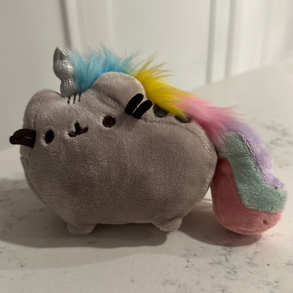 Pusheen unicorn plush keychain